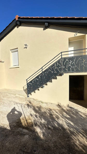 ravalement, d’enduits, de crépis, d’étanchéité et de peinture, sur façades neuves ou anciennes villefranche